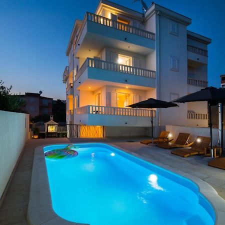 Brand New Aparment With Sea View & Swimming Pool At Ciovo - Villa Fiorentini Трогір Екстер'єр фото