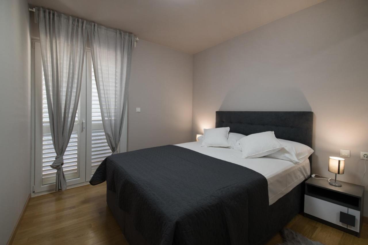 Brand New Aparment With Sea View & Swimming Pool At Ciovo - Villa Fiorentini Трогір Екстер'єр фото