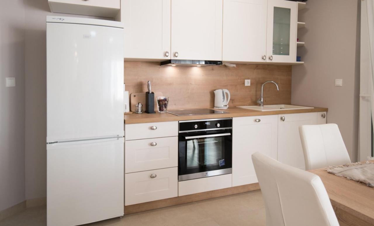 Brand New Aparment With Sea View & Swimming Pool At Ciovo - Villa Fiorentini Трогір Екстер'єр фото