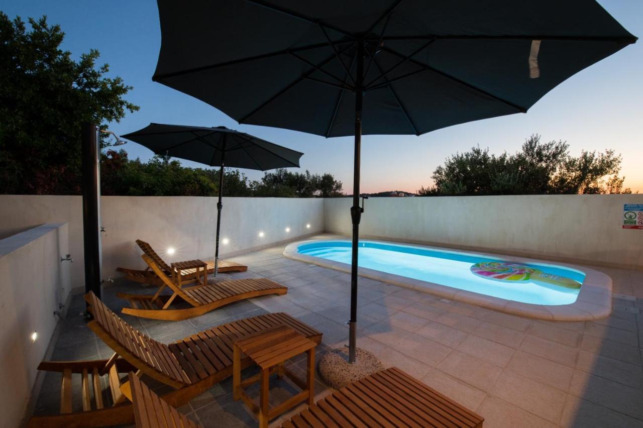 Brand New Aparment With Sea View & Swimming Pool At Ciovo - Villa Fiorentini Трогір Екстер'єр фото