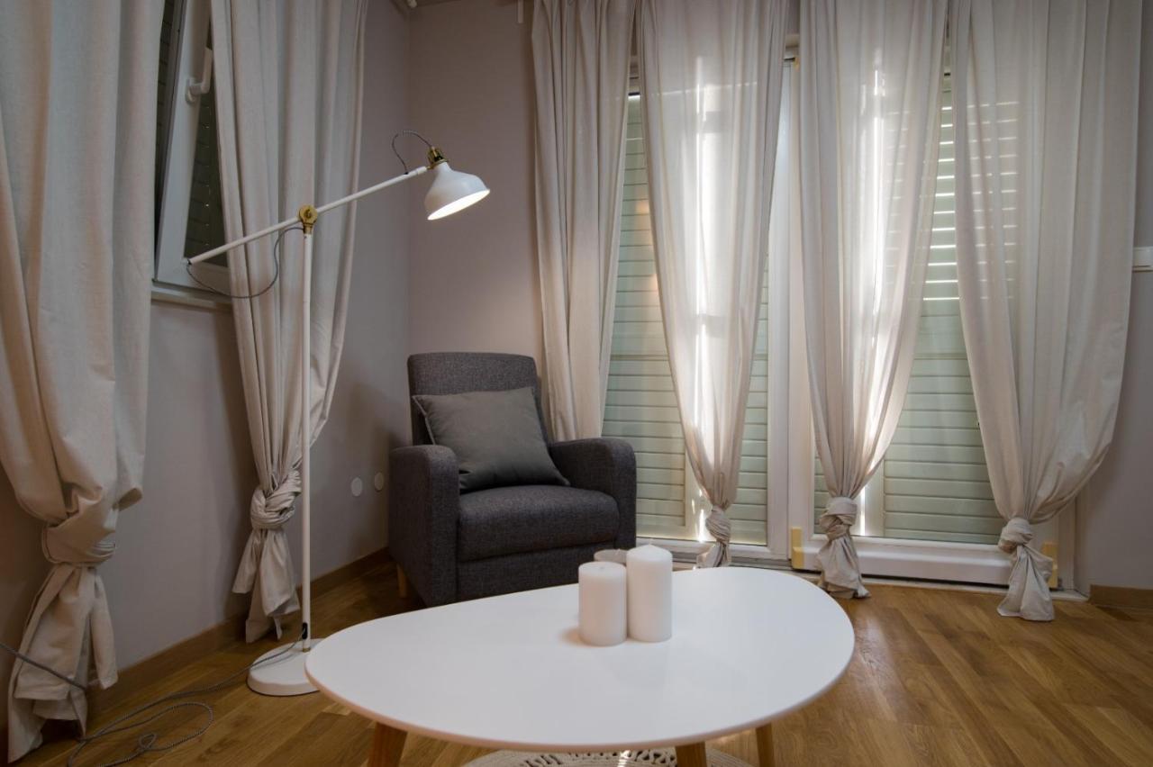 Brand New Aparment With Sea View & Swimming Pool At Ciovo - Villa Fiorentini Трогір Екстер'єр фото